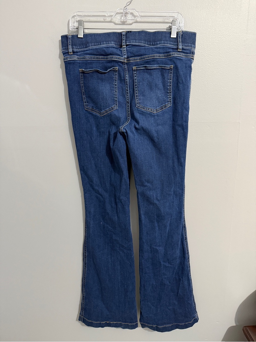 Spanx Jeans Womens Extra Large Pull On Flare Leg 70s Retro Everywear Comfort - Picture 2 of 7